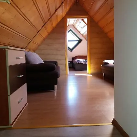 Pod Szczytem Apartment *